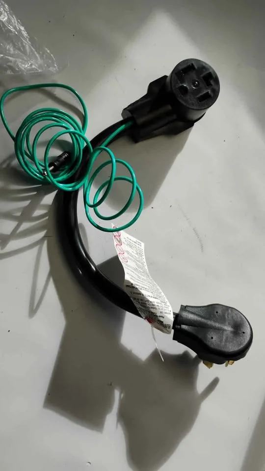 AC WORKS Dryer/Range Adapter 3-Prong Plug to 4-Prong image indicator(3)