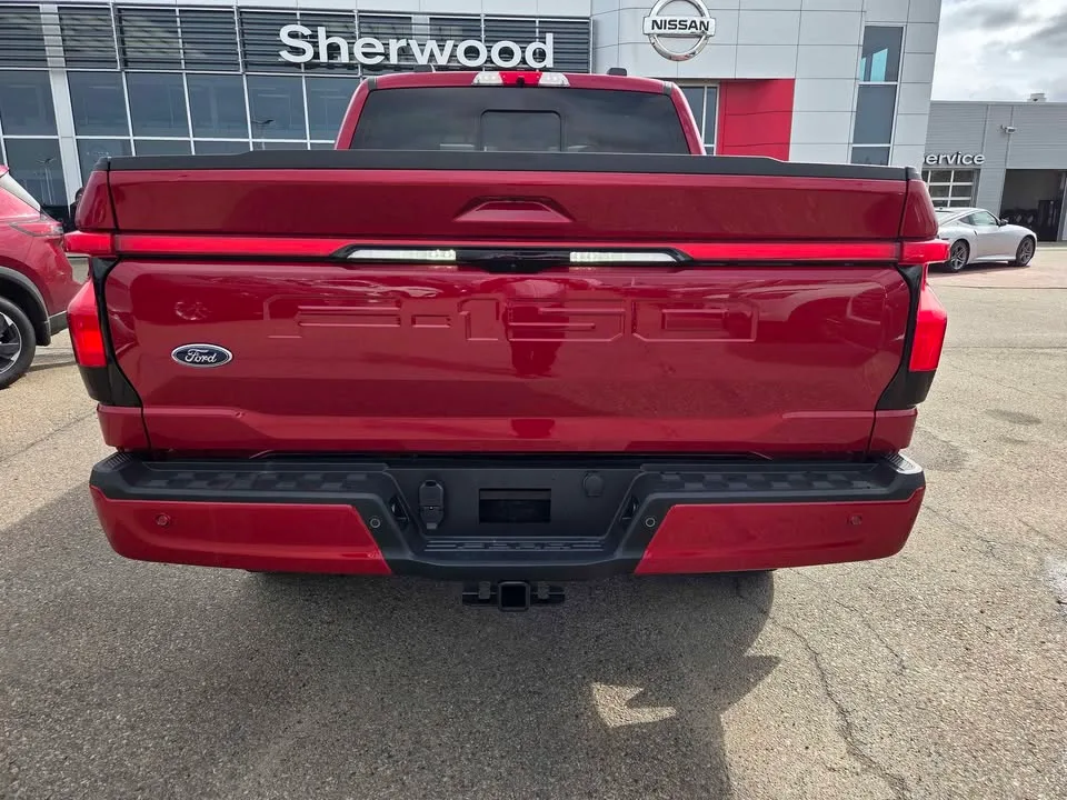 2023 Ford F150 Lightning image indicator(6)