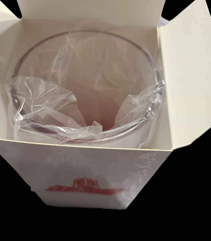 Budweiser Red Light Goal Synced Hockey Beer Glass - photo 2