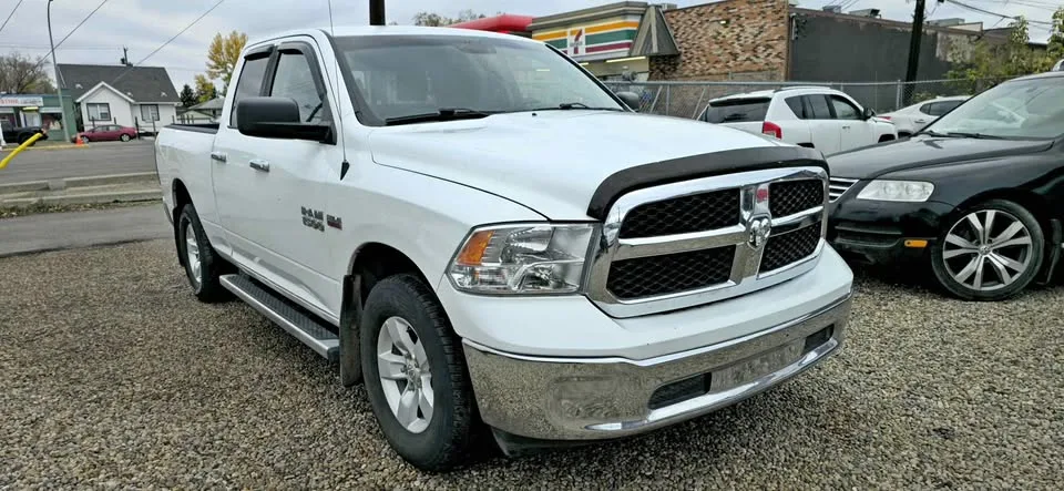 2016 Dodge Ram 1500 Crew Cab thumbnail