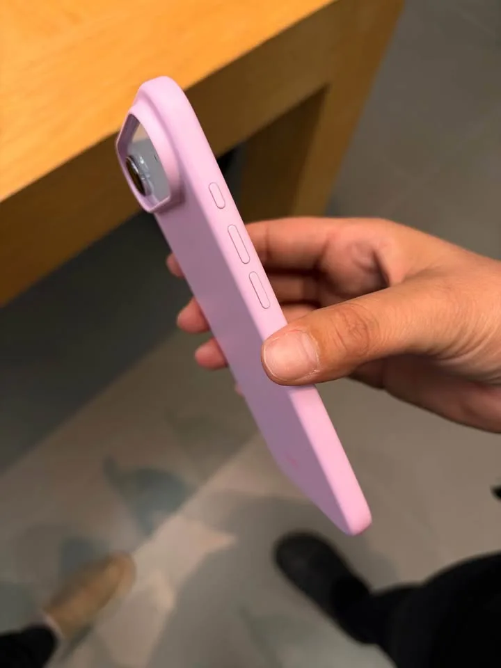 Beats iPhone Air Case - Pebble Pink image indicator(2)