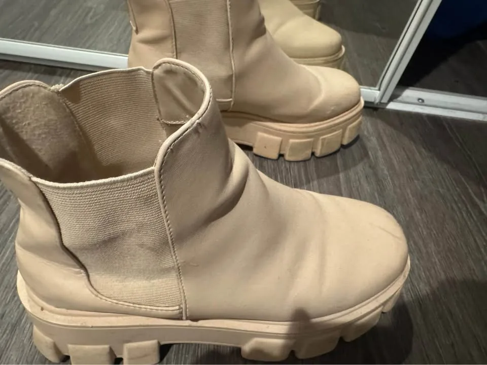 Boots- Faux leather water proof image indicator(4)