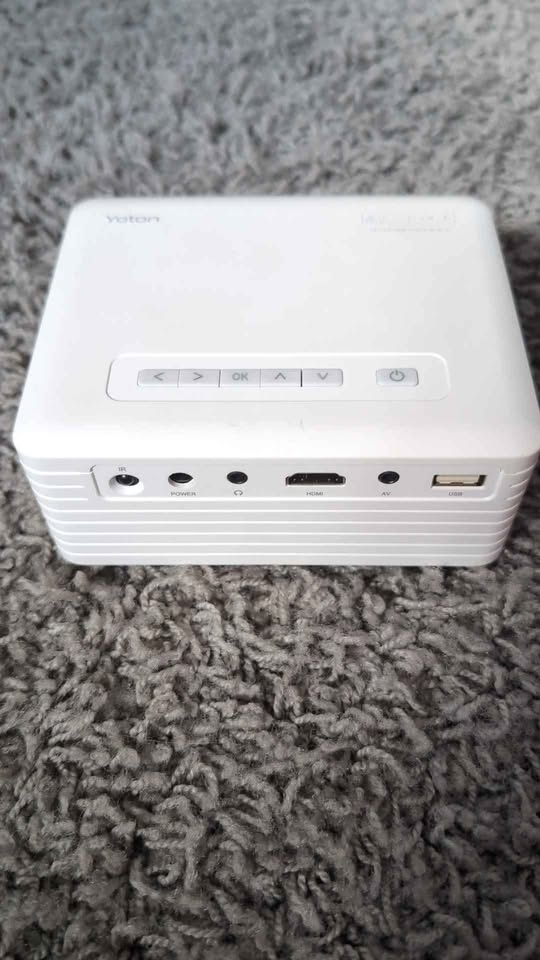Mini projector - photo 3