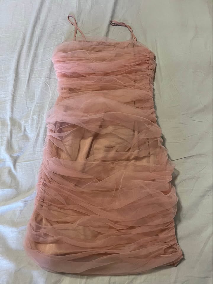 BooHoo Women's Dress - photo 2