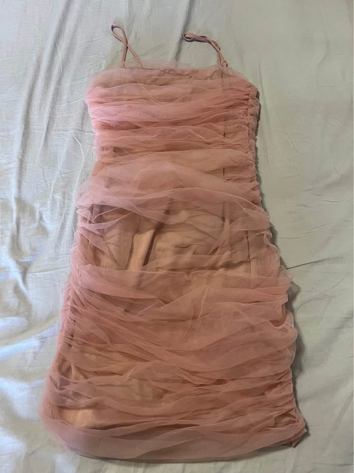 BooHoo Women's Dress - photo 3