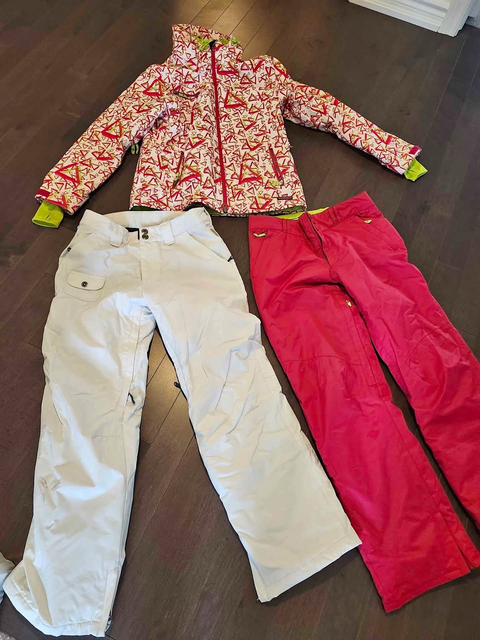 🎿 Women’s Snowboarding Set – Jacket + 2 Pants