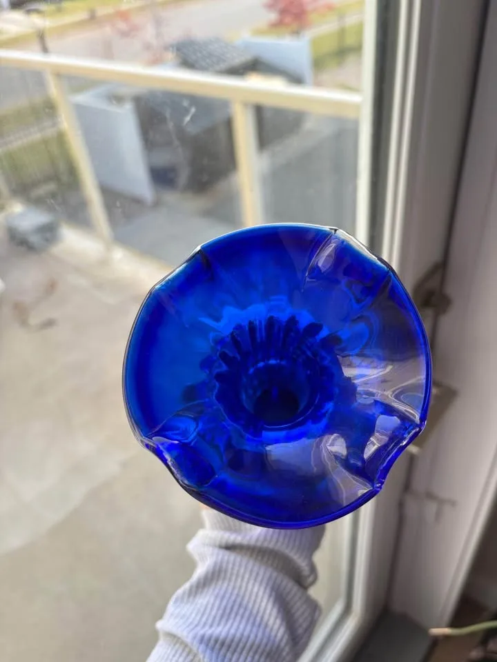 Cobalt Blue Rossi Glass image indicator(4)