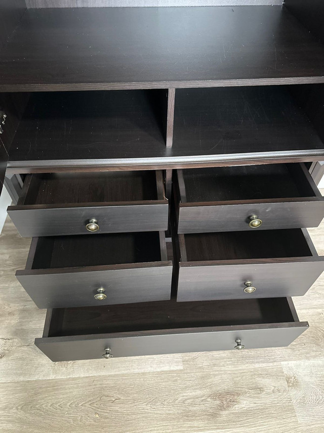 Like new Armoire - photo 4