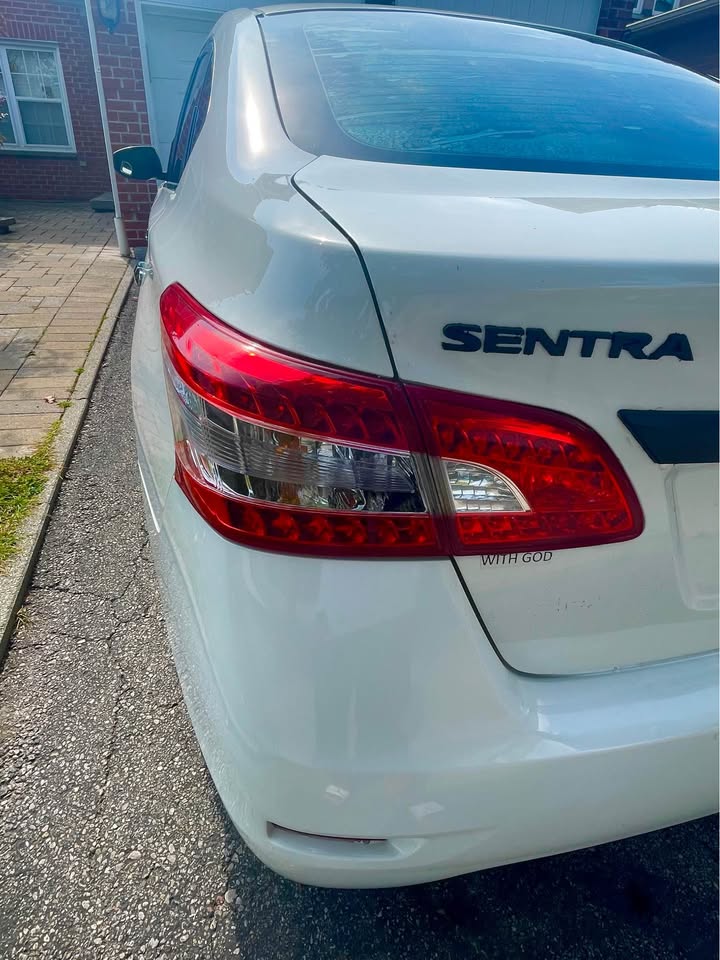 2013 Nissan Sentra - photo 4