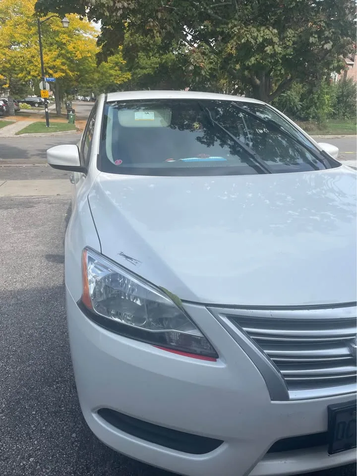 2013 Nissan Sentra image indicator(10)