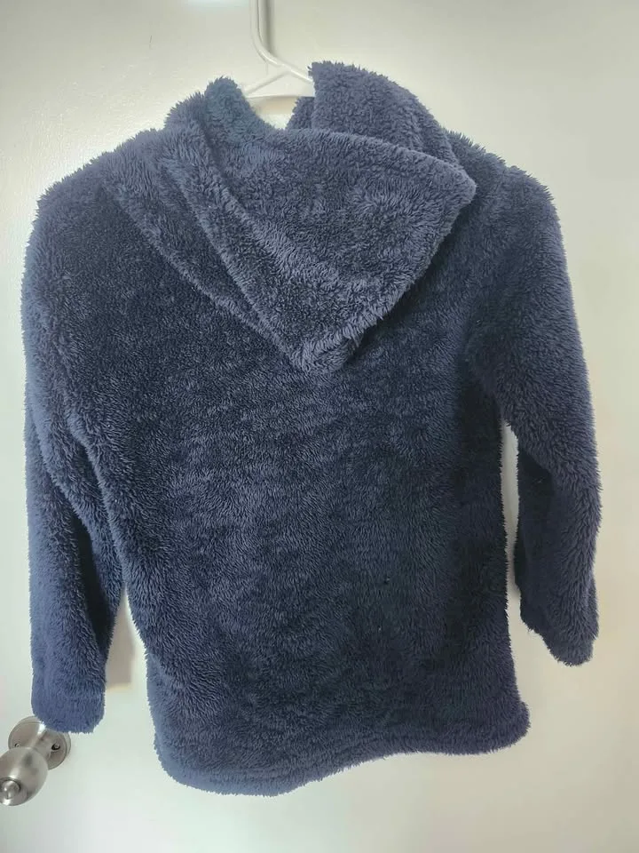 Cozy & Warm Fleece Hoodie with pants for Girls – Size M (7-8) 💙✨ image indicator(3)