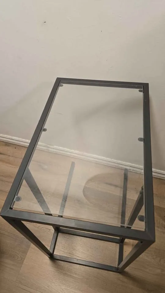 VITTSJÖ Laptop Stand – Black-Brown/Glass, 35x65 cm image indicator(3)