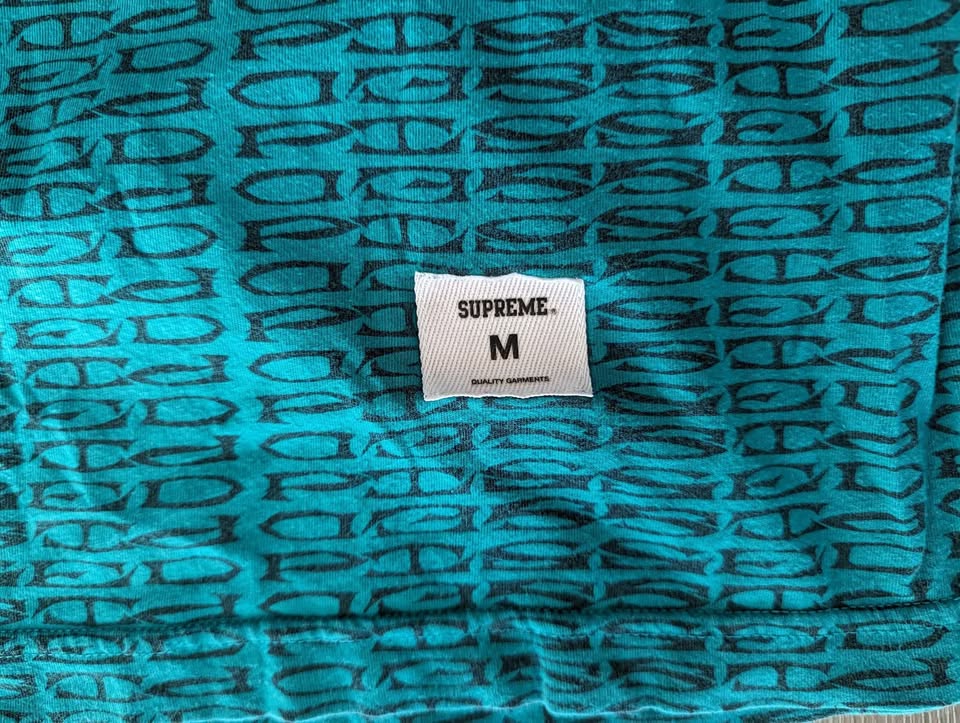 Supreme 'Pissed' T-shirt Size Medium - photo 3