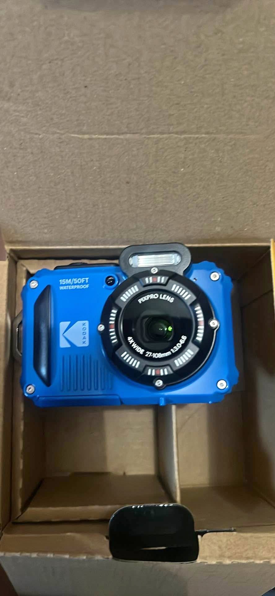 Kodak pixpro wpz2 digital camera