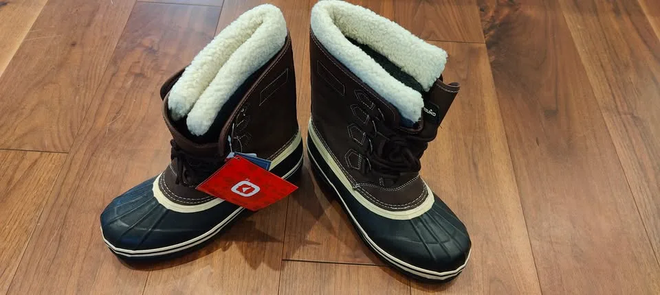 Outbound Men's Cascade Winter Snow Boots size 8 image indicator(2)