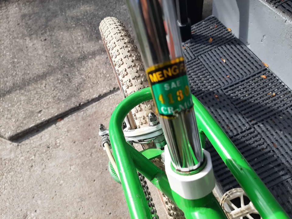 Vintage CCM BREAKER FX550 BMX Bike Neon Green - photo 5