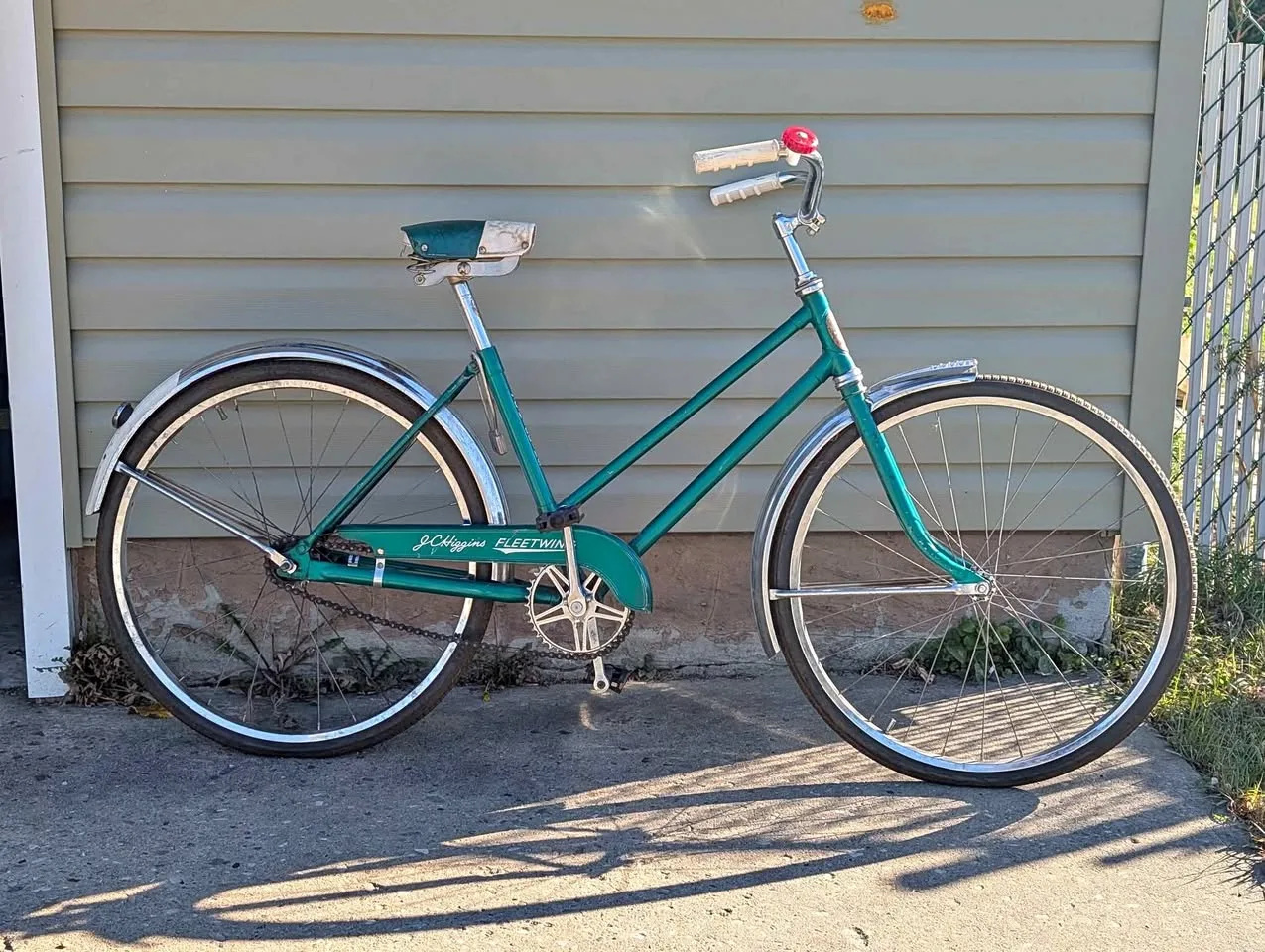 Vintage JC Higgins Girls Bike thumbnail