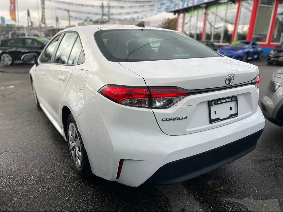 2023 Toyota Corolla image indicator(6)