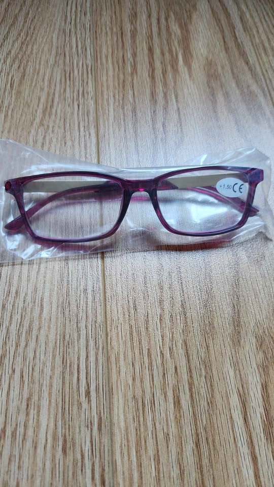 Reading Glasses - photo 4