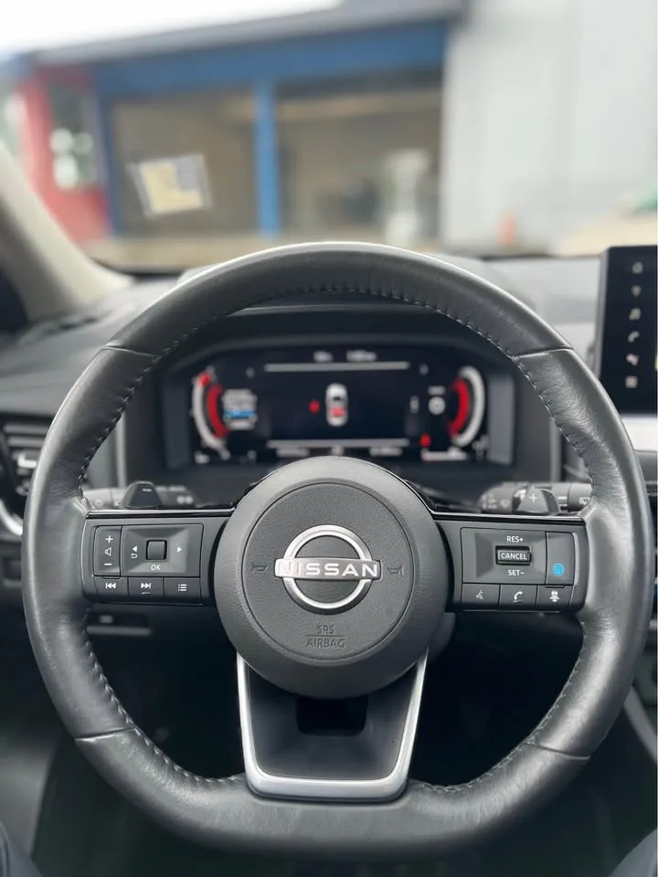 2024 Nissan Rogue image indicator(9)