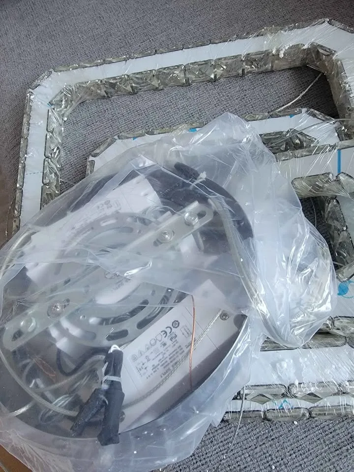 3 sq Crystalchant LED Chandelier image indicator(3)