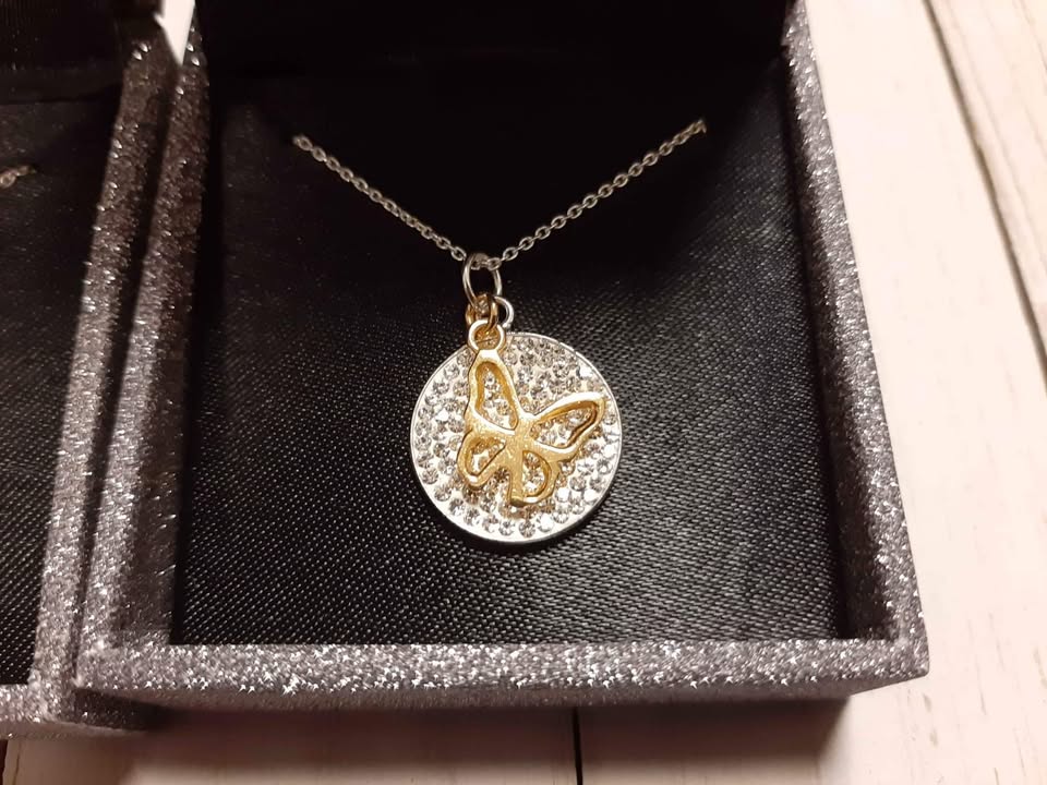 New Sterling Silver 925 Butterfy/Angel/Heart Pendant Set - photo 4