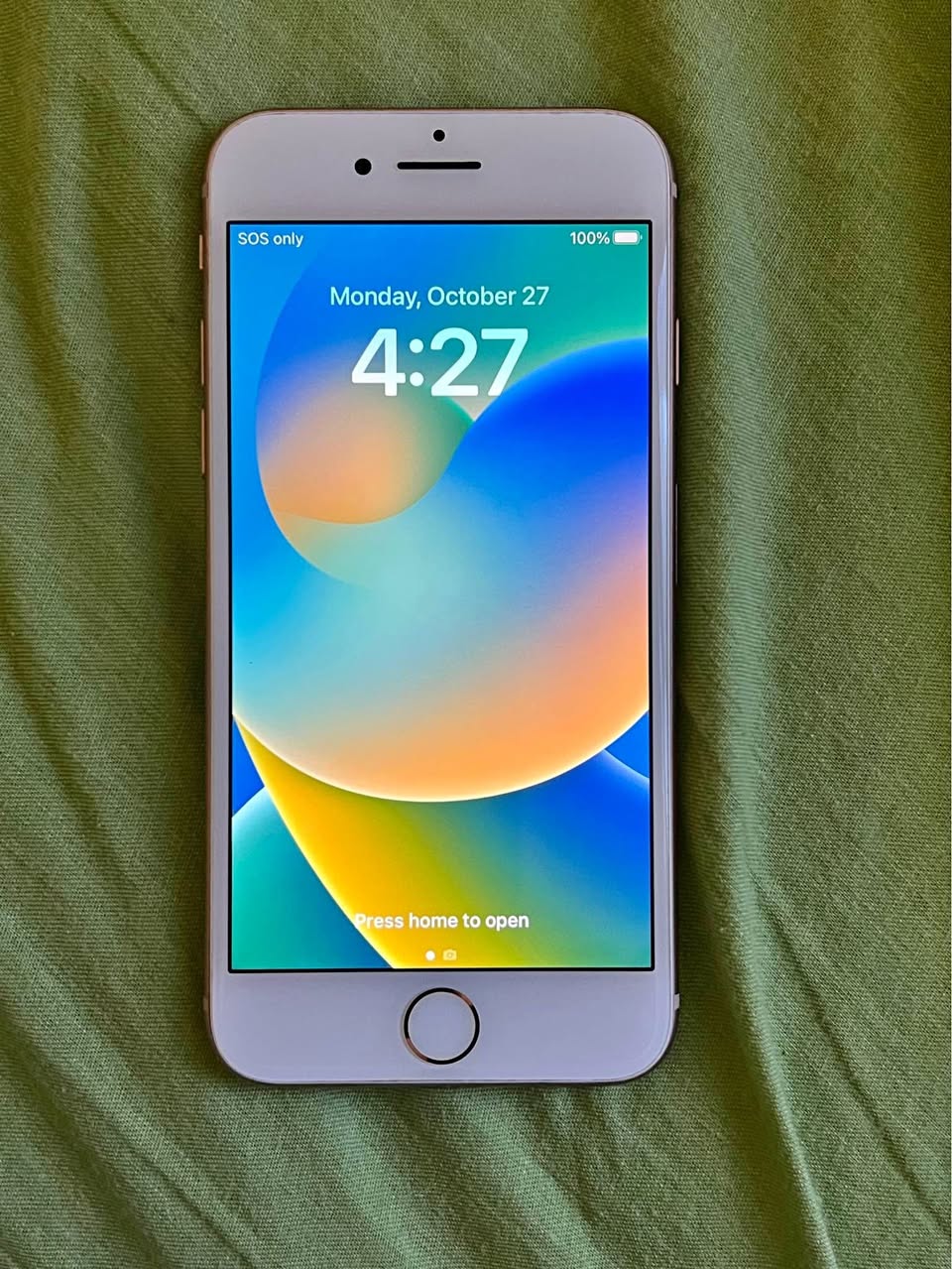 iPhone 8