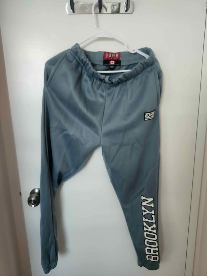 Brooklyn New York Hoodie & Jogger Set – Unisex Casual Outfit 🩶 - photo 4