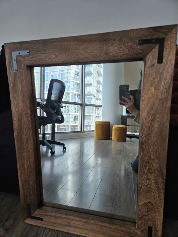 Stunning 32" x 24" Rustic Wall Mirror image indicator(2)