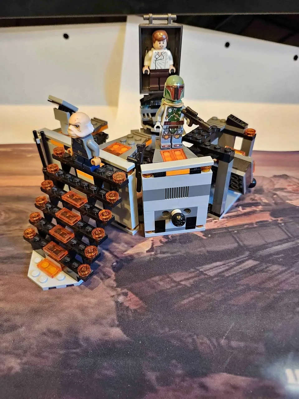 Lego Set-75137 Carbon Freezing Chamber