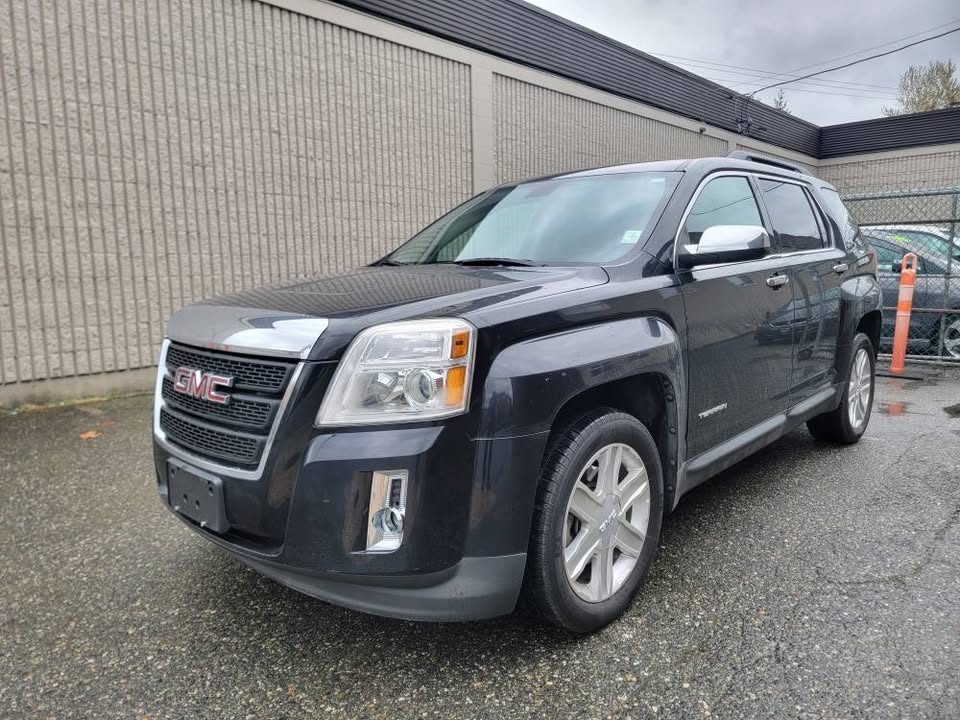 2011 GMC TERRAIN AWD CLEAN TITLE 128k kms - photo 2
