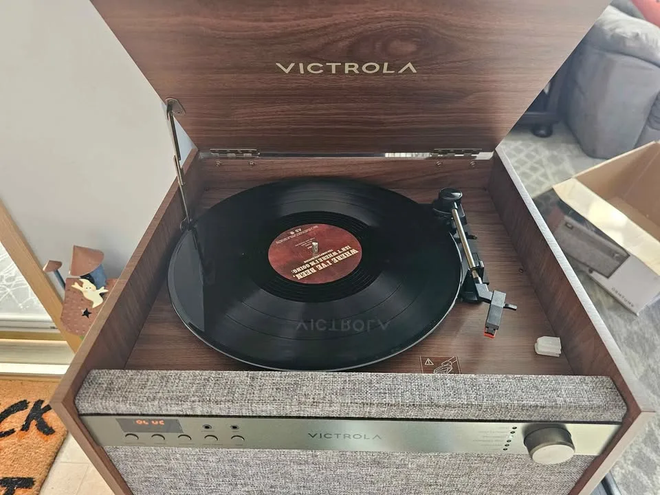 Victrola Century 6-in-1 Music Stereo System image indicator(9)