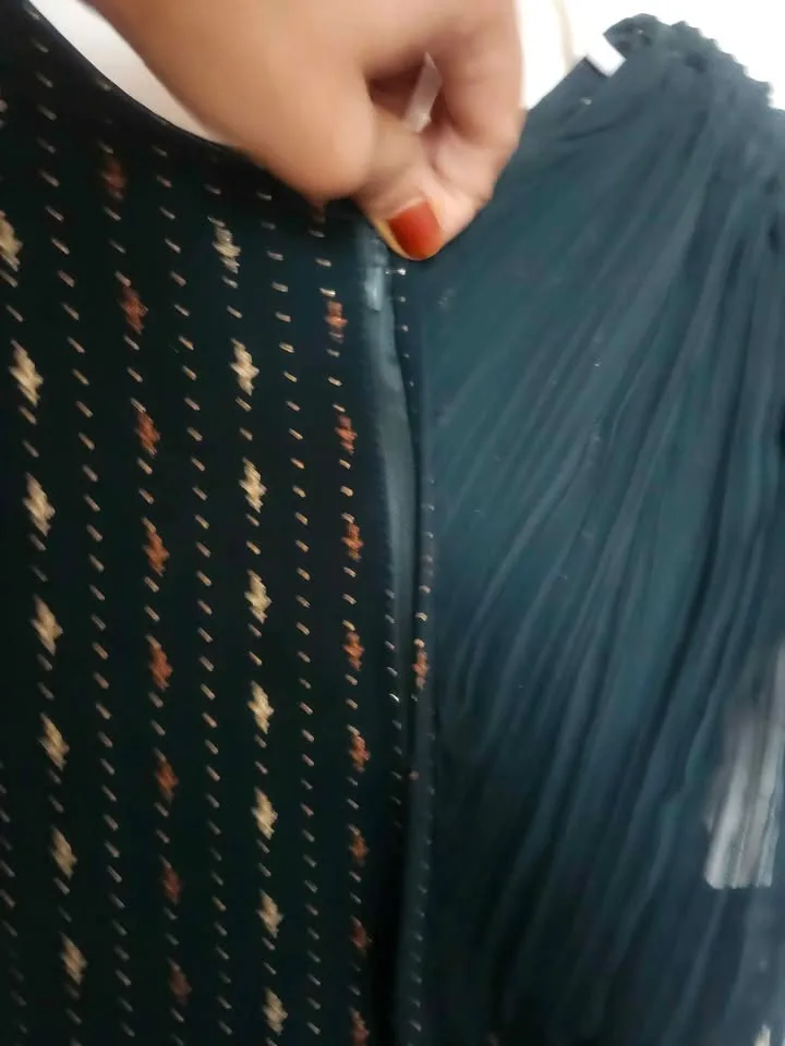 💚 Stunning Dark Green Embroidered Dress - Size 32 💚 image indicator(6)