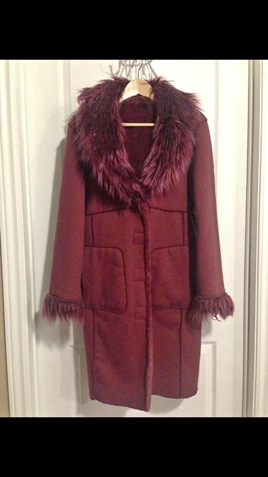 Woman’s Reversible Coat