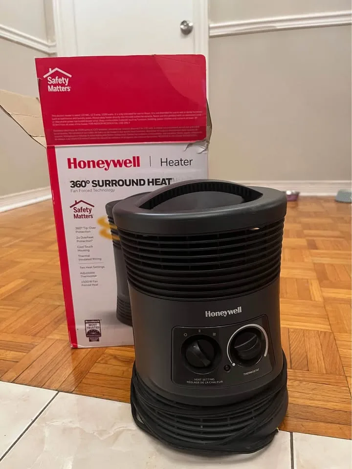 Honeywell 360° Heater - Excellent Condition w/ Box image indicator(2)