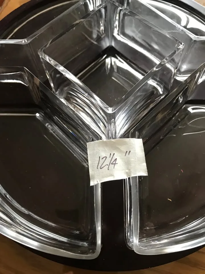 Lazy Susan Tray with Separate Glass Dishes image indicator(4)