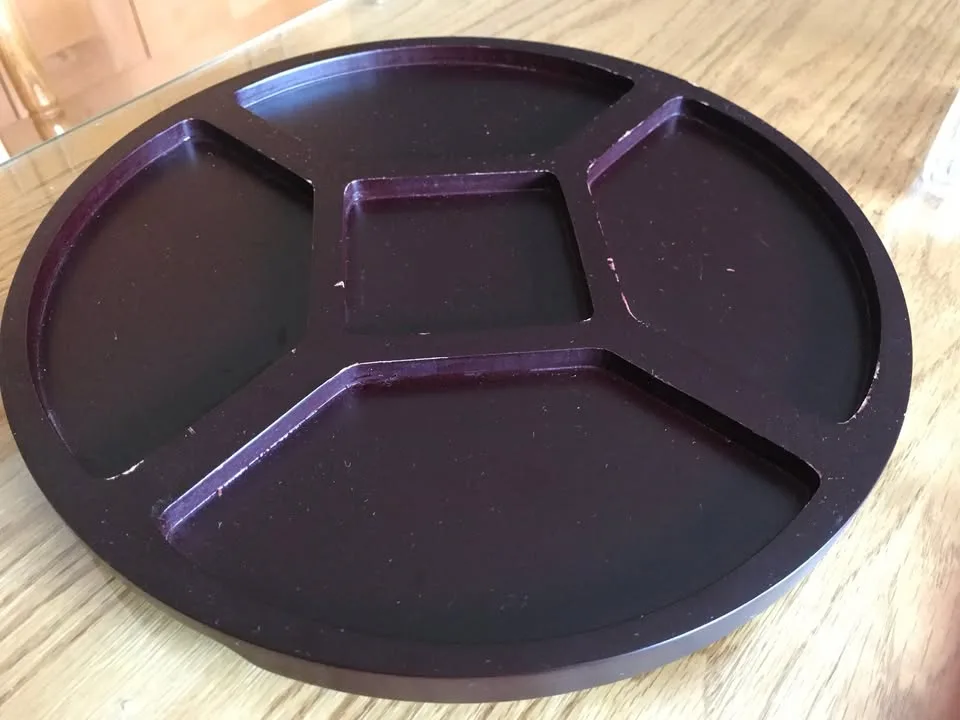 Lazy Susan Tray with Separate Glass Dishes image indicator(6)