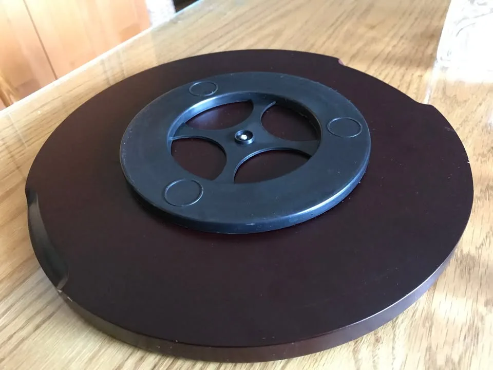 Lazy Susan Tray with Separate Glass Dishes image indicator(7)