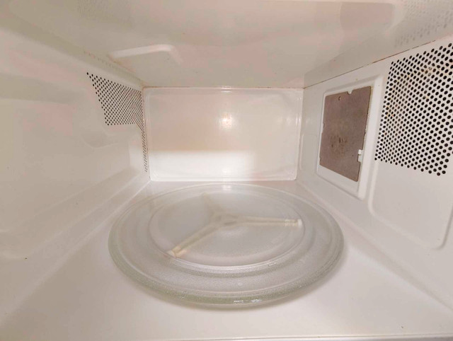 Sharp Carousel Microwave HiPower 1100W Works Perfectly - photo 3