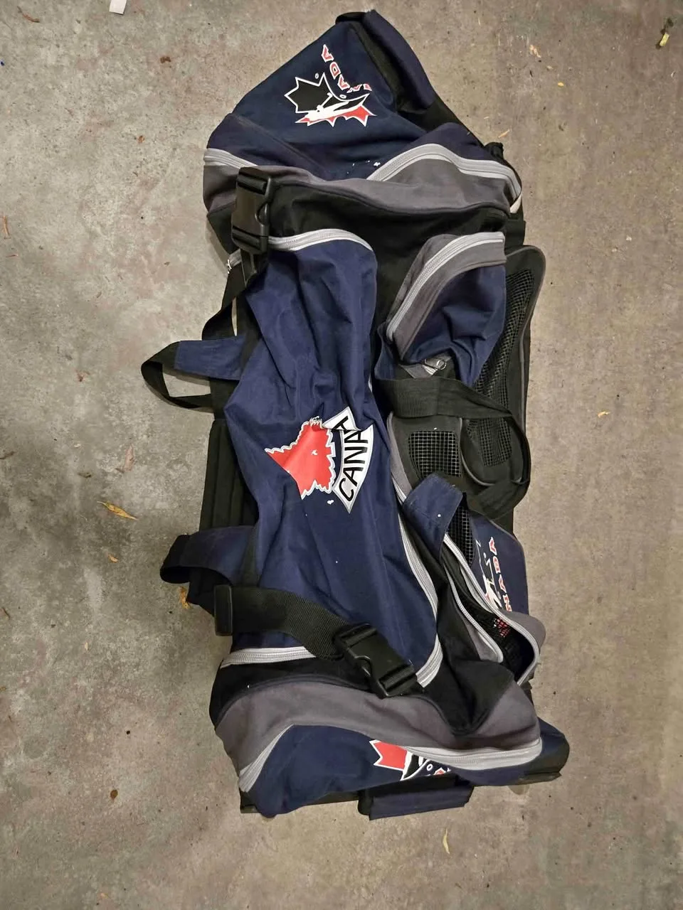 Hockey Bag 34" thumbnail