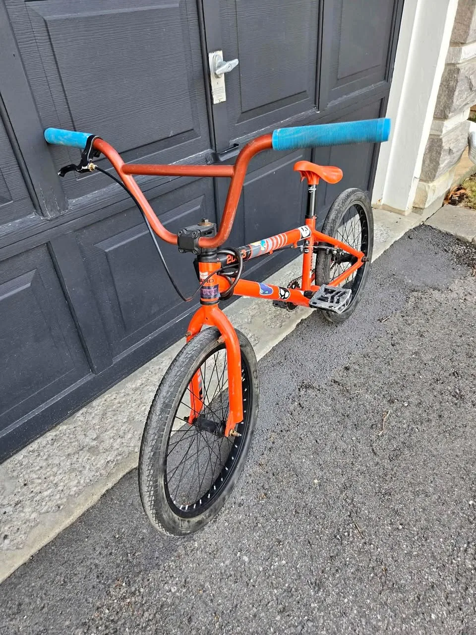 Haro 20" Bike (need new chain) thumbnail