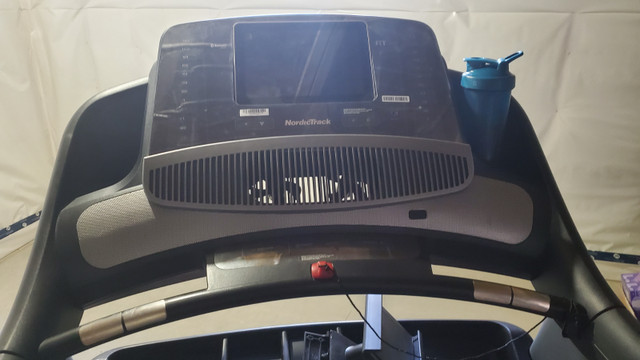 Nordictrack Treadmill - photo 4