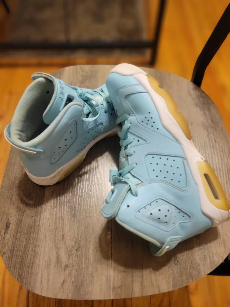 Nike Air Jordan 7 Retro GG Pantone GS Size 7Y image indicator(2)