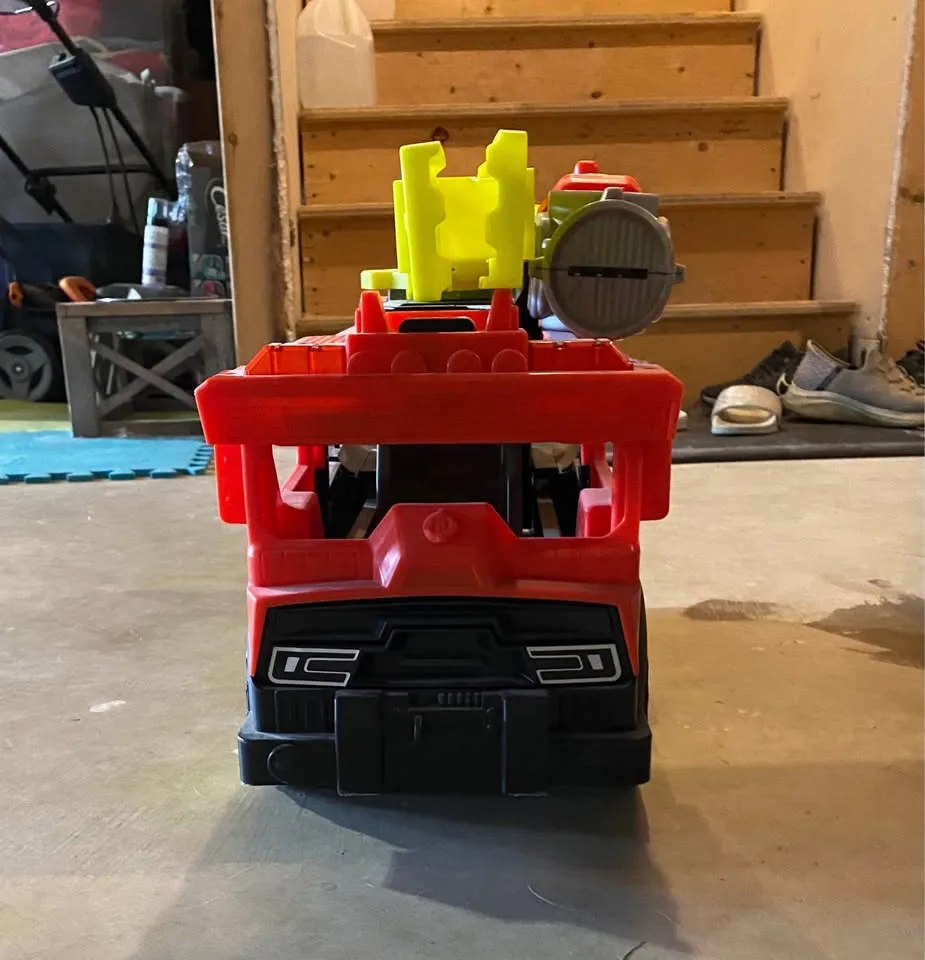 Transforming Fire Truck For Kids image indicator(2)