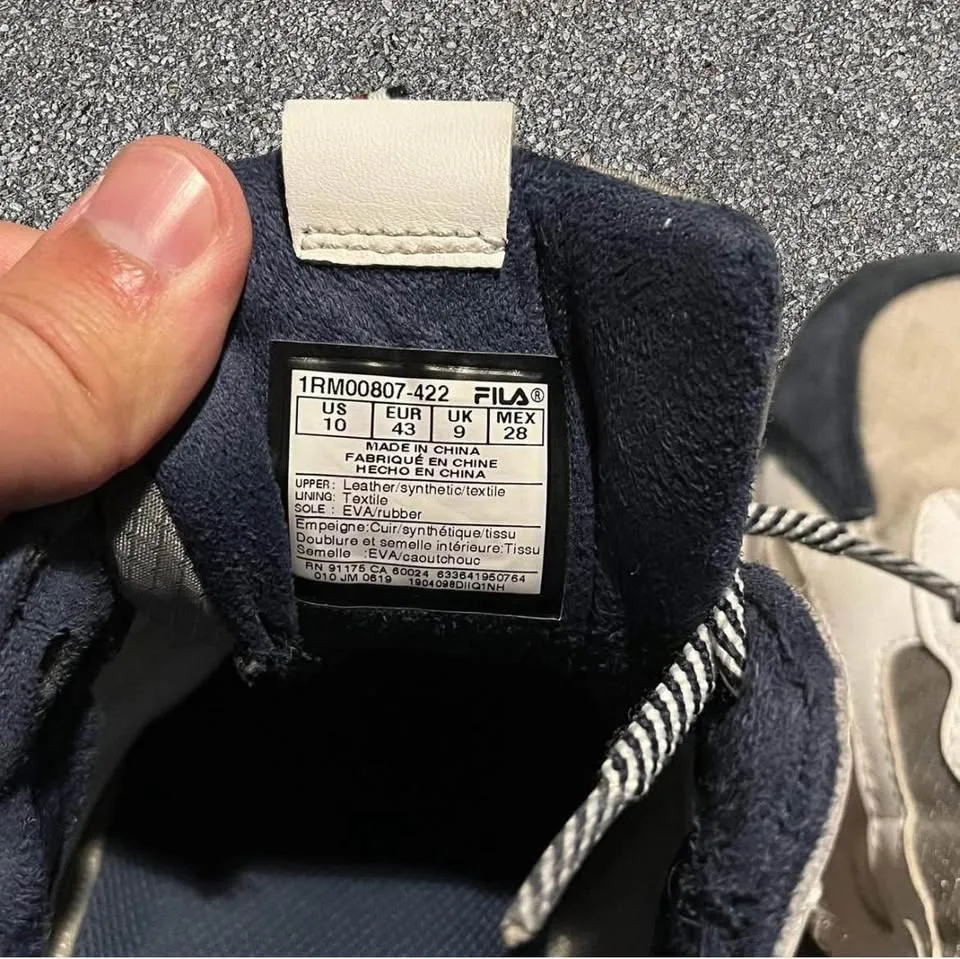 FILA Men's Ray Tracer Graphic Red White Blue Size 10 image indicator(5)