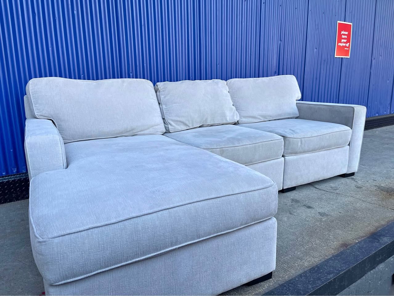 (FREE DELIVERY) Gray Sectional couch