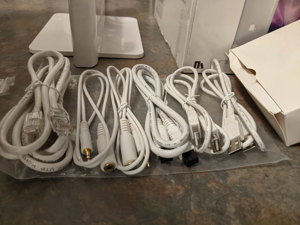 HengeDock for MacBook Pro - photo 3