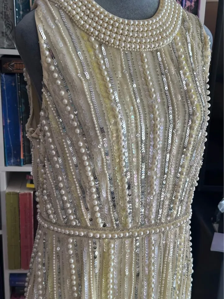 Mac Duggal Midi buttery yellow dress size 10 image indicator(2)