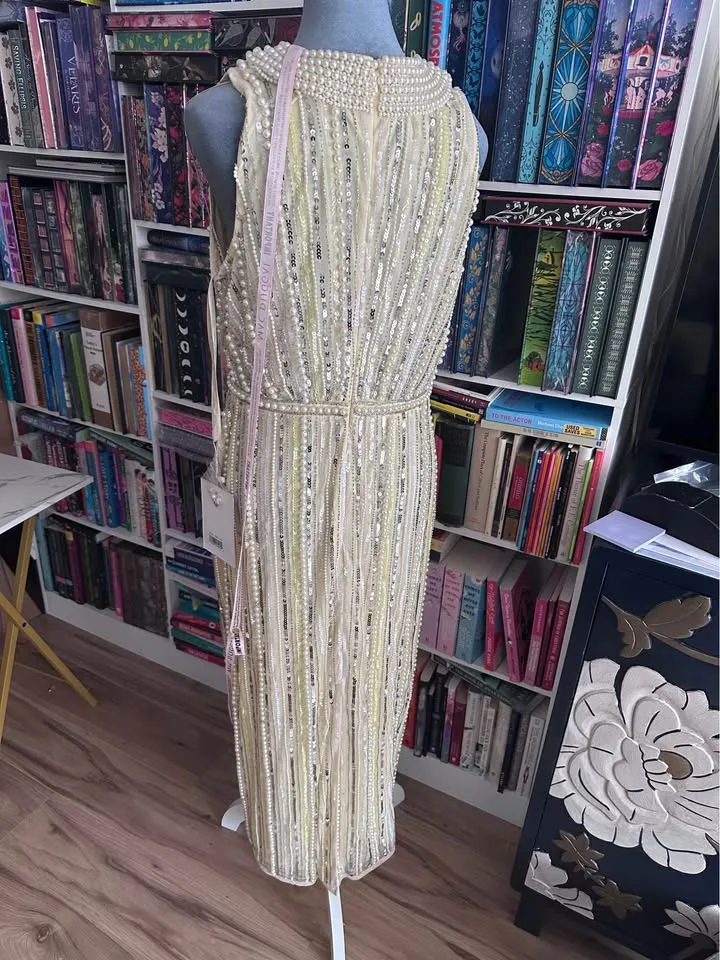 Mac Duggal Midi buttery yellow dress size 10 image indicator(9)