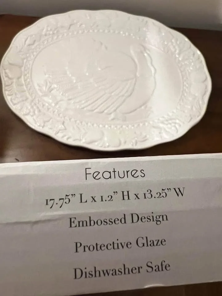 White Ceramic Turkey Serving Platter image indicator(6)